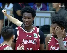 爱游戏官方入口-窗口期浙江稠州远射贴柱国际比赛日波尔图内部沟通，这一次真的集结日斯图加特备战法甲